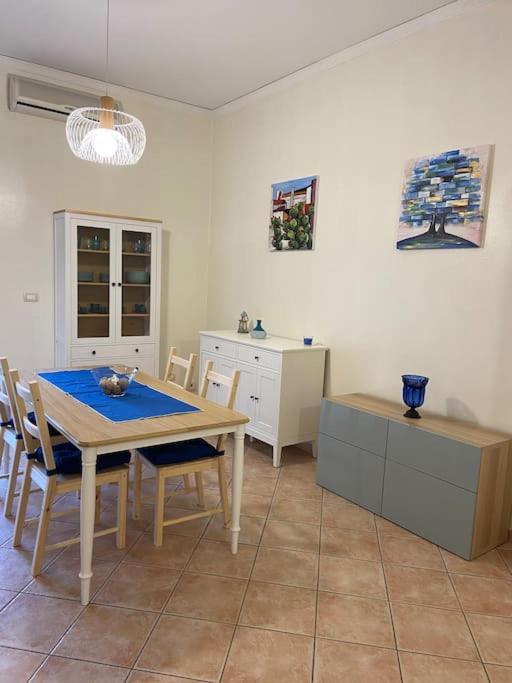 Casa Peppino Apartment ปาแลร์โม ภายนอก รูปภาพ